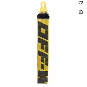 Off White 2.0 industrial keyring